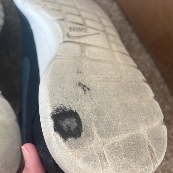 Nike Mens Black Roshe - Picture 6 of 6